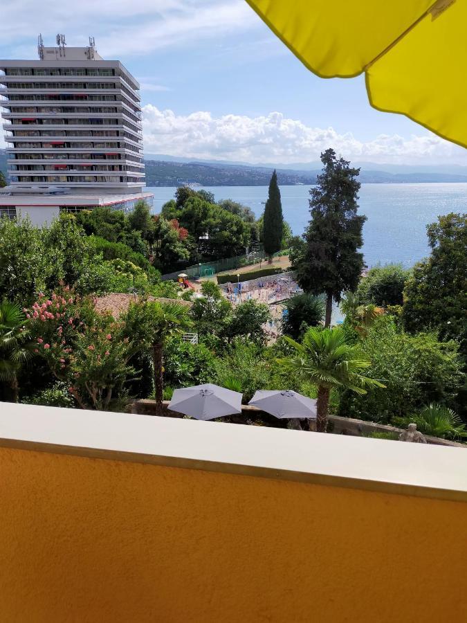 Apartments Ivna Bilek โอปาติยา ภายนอก รูปภาพ