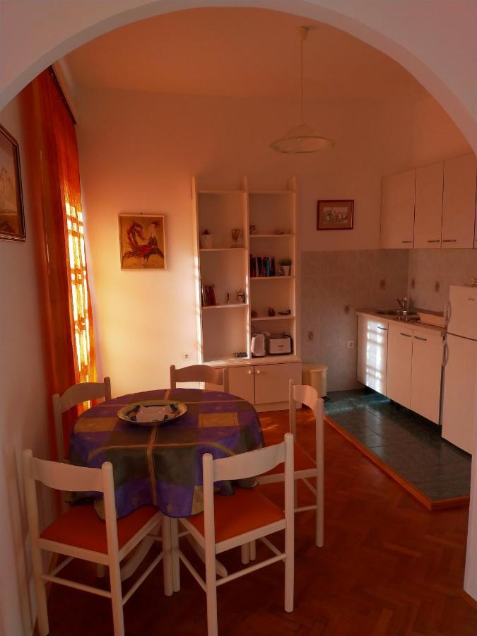 Apartments Ivna Bilek โอปาติยา ภายนอก รูปภาพ