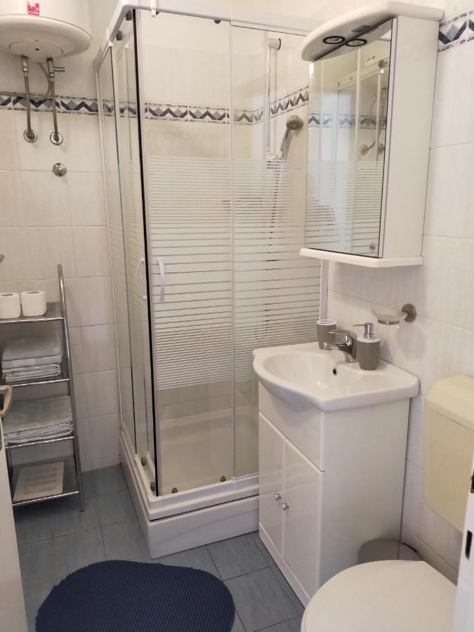 Apartments Ivna Bilek โอปาติยา ภายนอก รูปภาพ